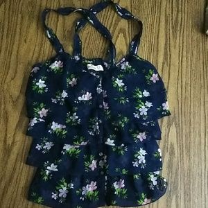 Flowy Hollister tank